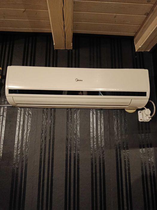 Климатик MIDEA 18.
