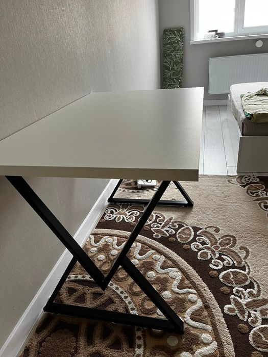 Стол компьютерный