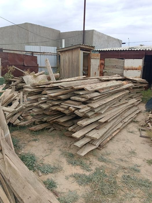 Қора  - қопсы   ға  ,   қырдағы   мал   шаруашылықтарына      баратын