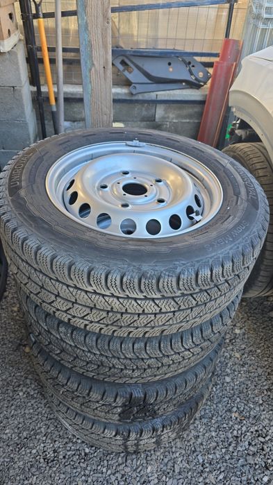 Jante cu cauciucuri Ford