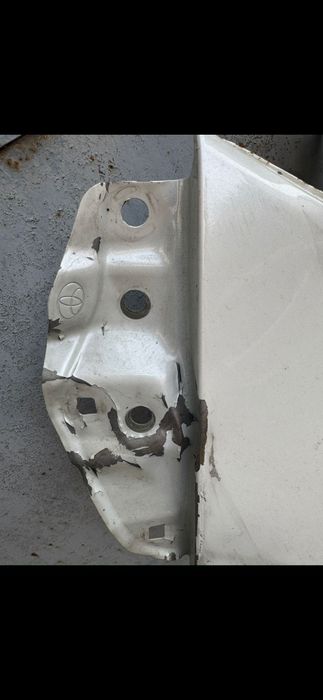 Крыло от Камри 55 оригинал