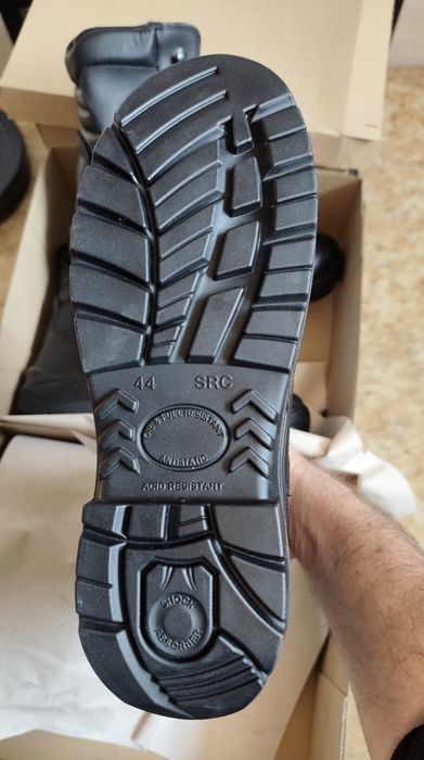 Мъжки зимни обувки-Кубинки от естествена кожа /номер 44/