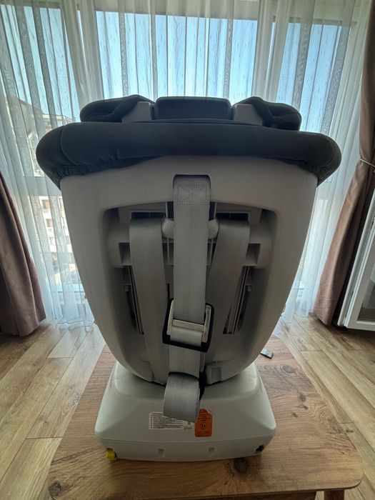 Детско столче за кола Lionelo Bastiaan One Isofix 0-36 кг
