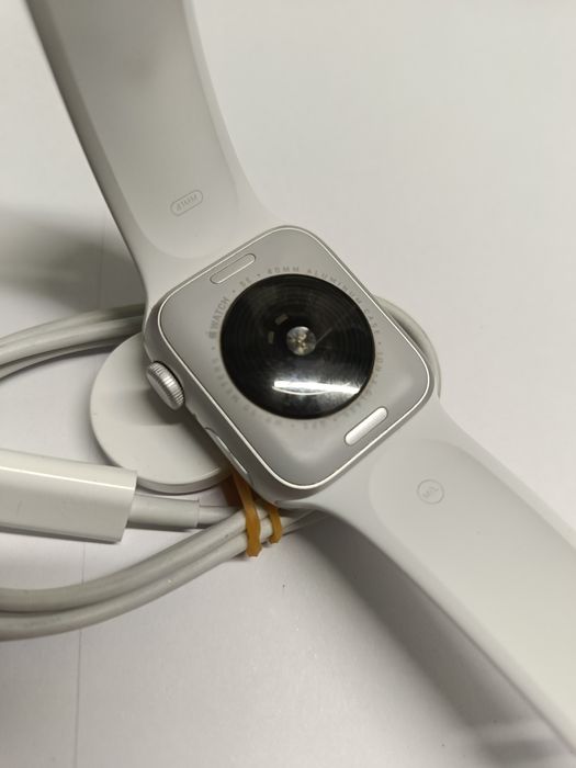 Смарт часы apple watch se2 40 mm