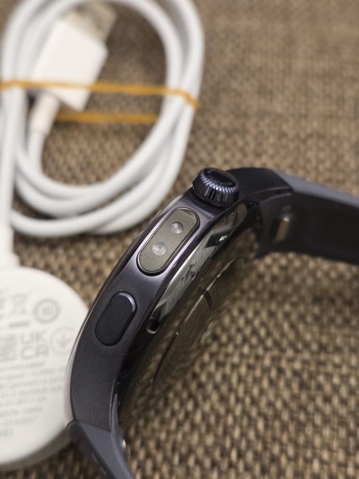 Vând Huawei watch 5