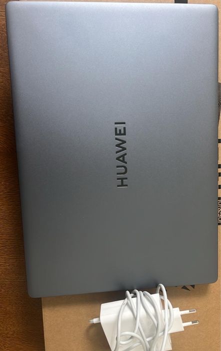 Продается  Ноудбук Huawei MateBook D14
