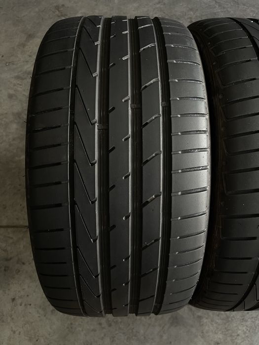 255 35 R19 95Y Vara Hankook Set anvelope cauciucuri profil 6mm