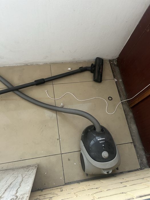 Продам пылесос Samsung Easy