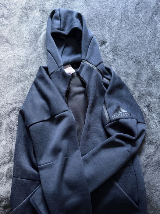 Горнища Адидас ( оригинални )