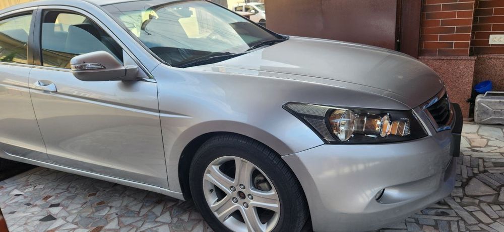 Автомобиль Honda Accord