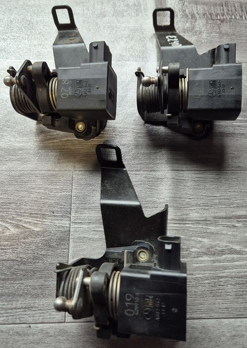 Ел газ мерцедес w210 W202