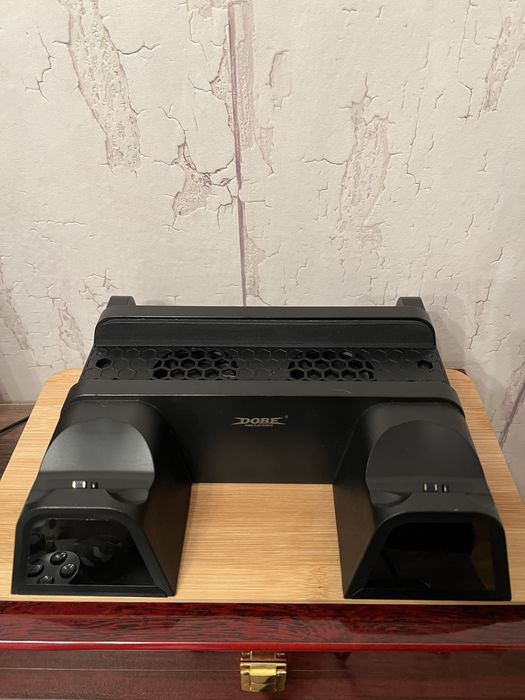 DOBE Playstation Multifunctional Cooling Station PS4