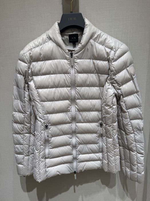 Armani яке от пух