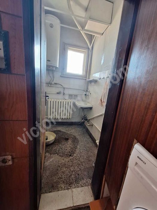 Продава се Четиристаен апартамент в Велико Търново, Център - 140 кв.м за 1250 €/кв.м - Снимка #9
