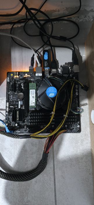 Kit pc gaming placa de baza procesor si ram