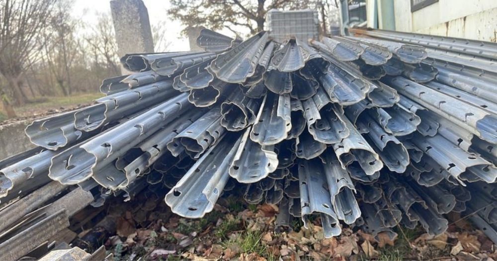 Spalieri din tabla zincata