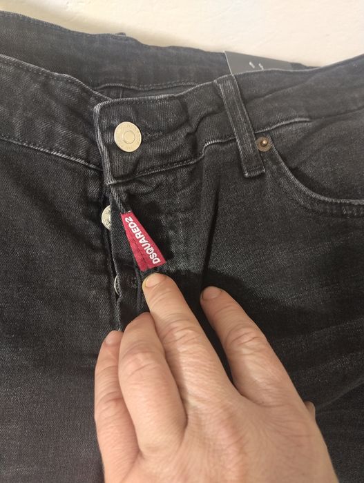 Blugi noi dsquared 2 ORIGINALI