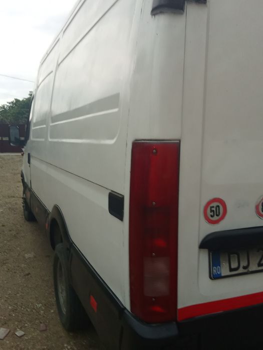 Vând Duba Iveco stare foarte buna