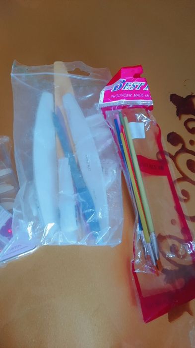 Гелев лакове на изгодна цена