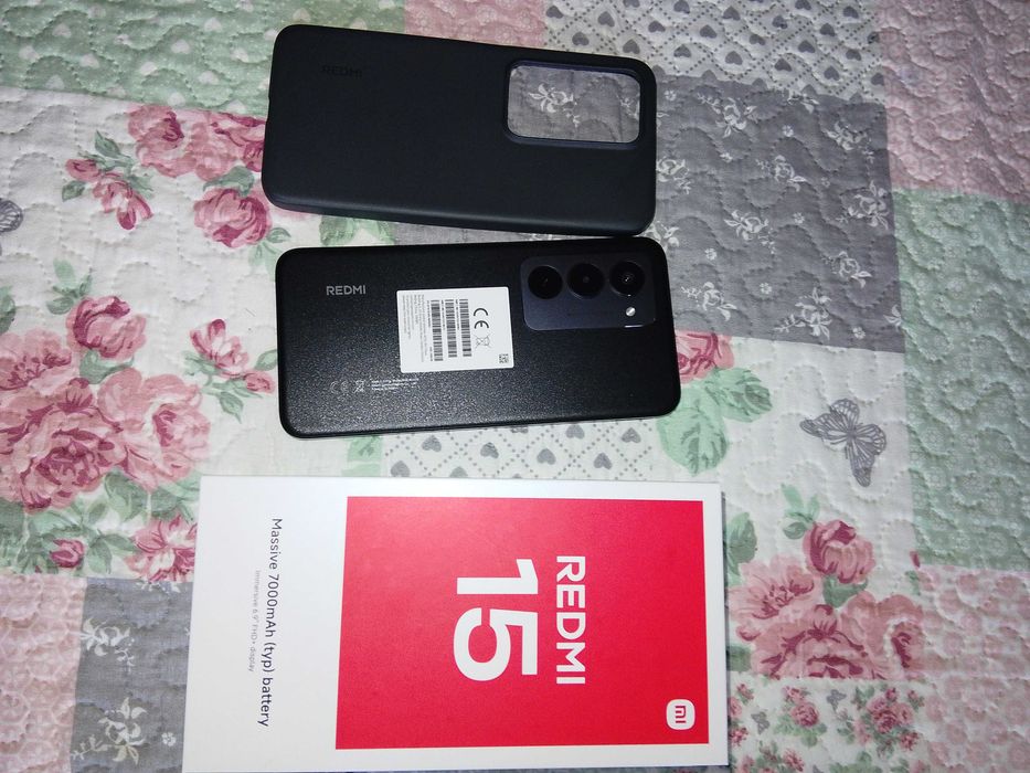 Смартфон Xiaomi 15