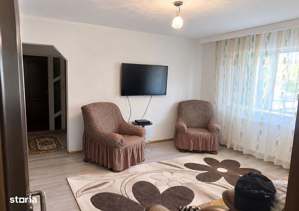2 camere de Vânzare,Craiovița,parter,centrală proprie,izolat,mobilat