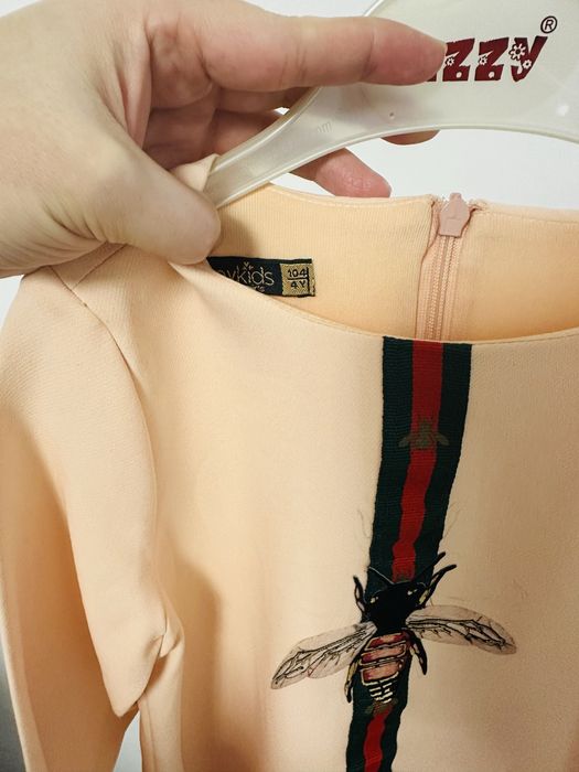 Платья для девочек