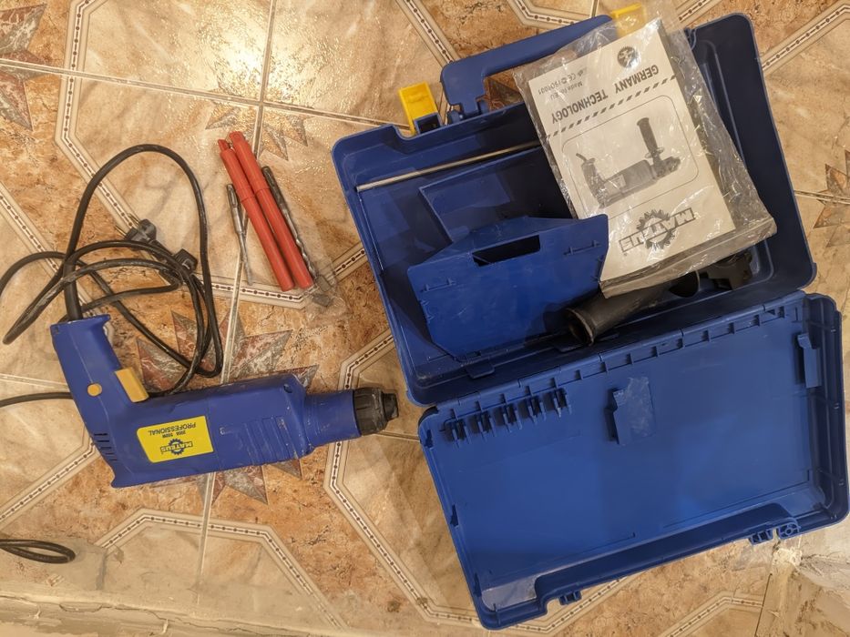 Продаю перфоратор Mateus