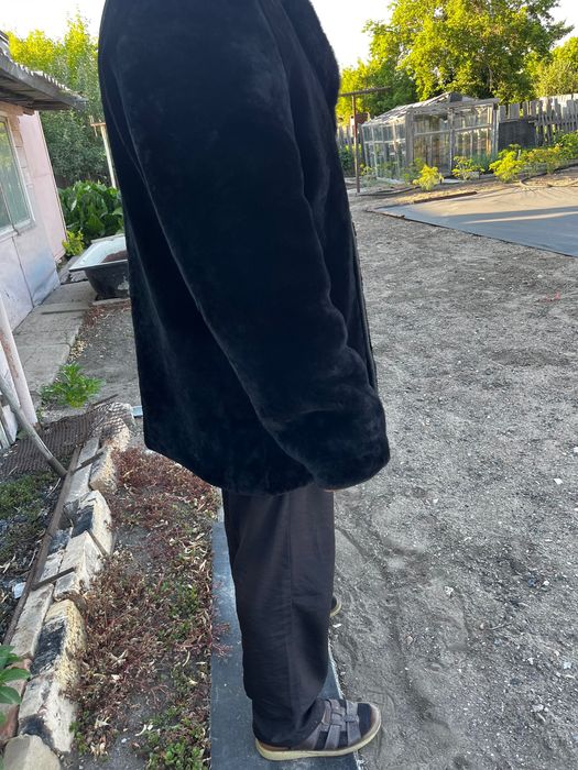 Продается шуба мутон