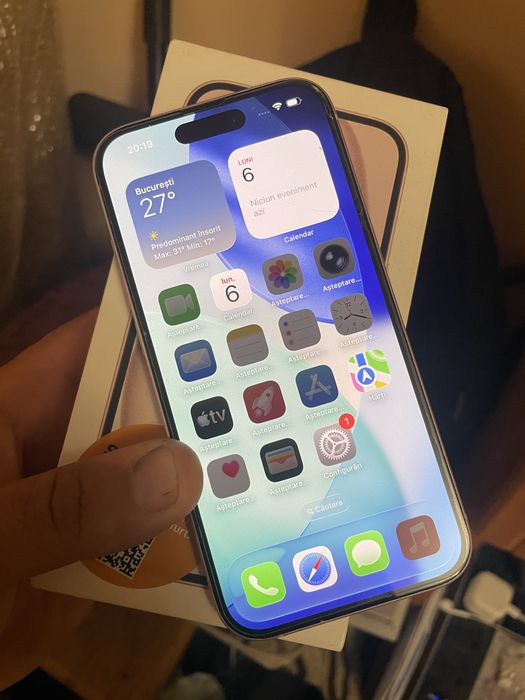 iPhone 15 Roz 128 GB Cutie.