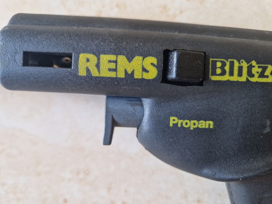 Rems Blitz - pistolet turbo