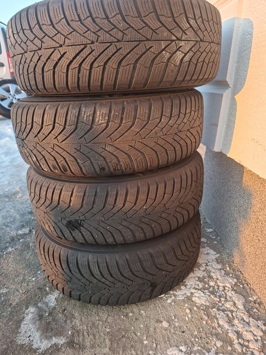 Jante Cu Anvelope De iarna Ca Noi 215 /65/ R/ 16  Duster Nissan kadjar