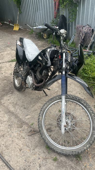 Продам эндуро 150куб