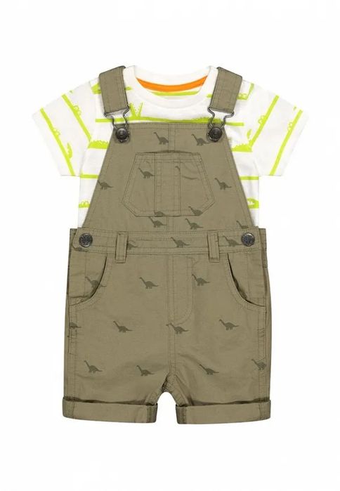 Одежда бренда Mothercare