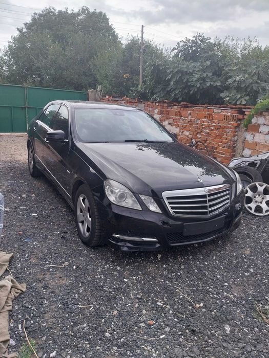 Мерцедес w212 e200cdi 2.1 136к.с. код 651 7-G tronic на части