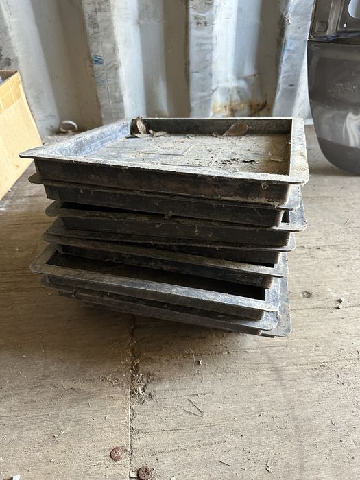 Двигатель для вибростола