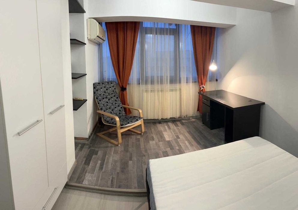 De vânzare apartament 40 mp Centru Civic Iasi