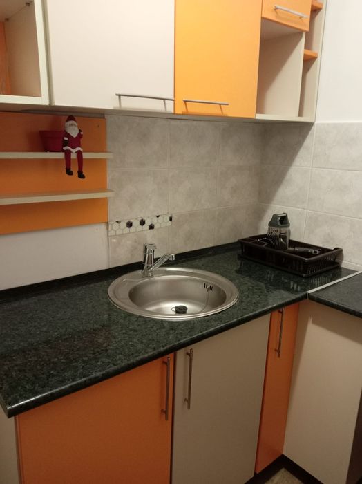 Închiriez garsonieră b-dul Muncii