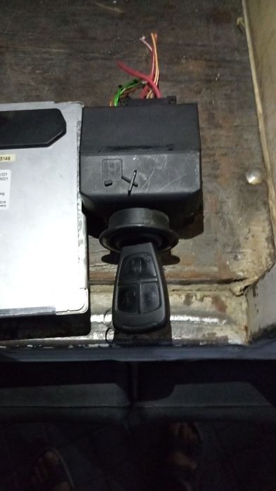 Mers м 111 2L kompressor APK avtamat zbor Volga. Jiguli Niva