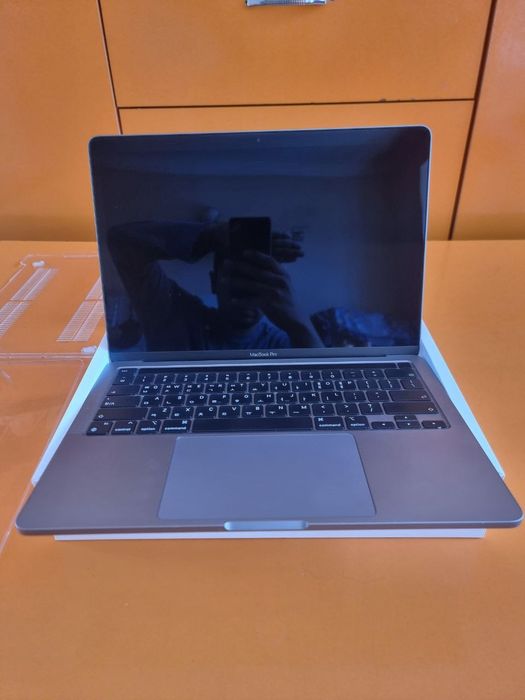 Macbook M1 Pro 13 inch fullbox