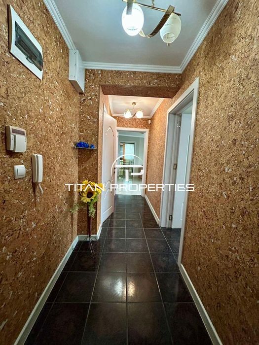 Дава се под наем Офис в Бургас, Лазур - 70 кв.м за 498.27 € - Снимка #2
