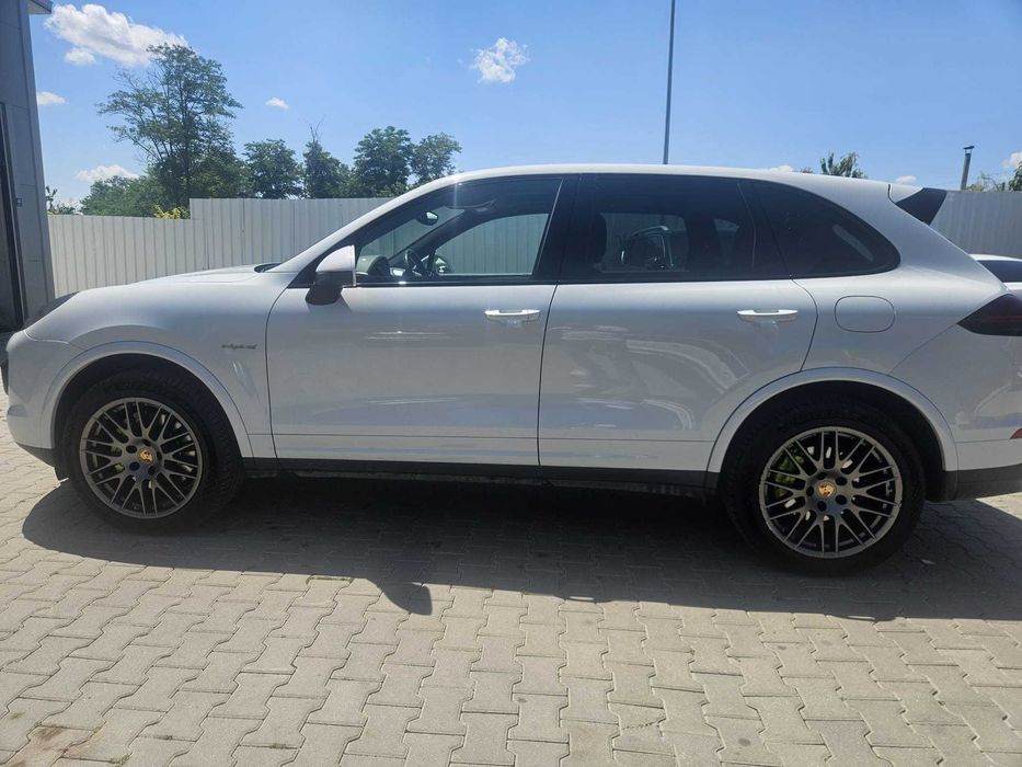 PORSCHE Cayenne 2017 — imagine 5