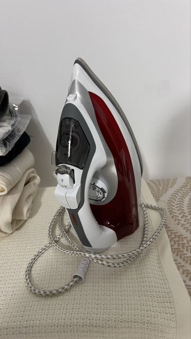 Срочно продам утюг