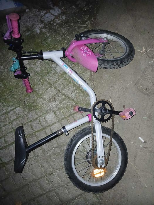Vând bicicleta copil