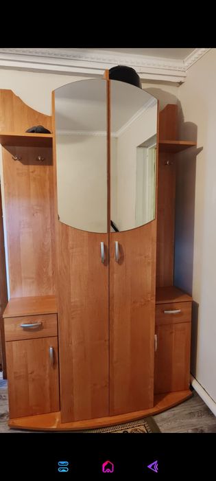 Продам срочно прихожку