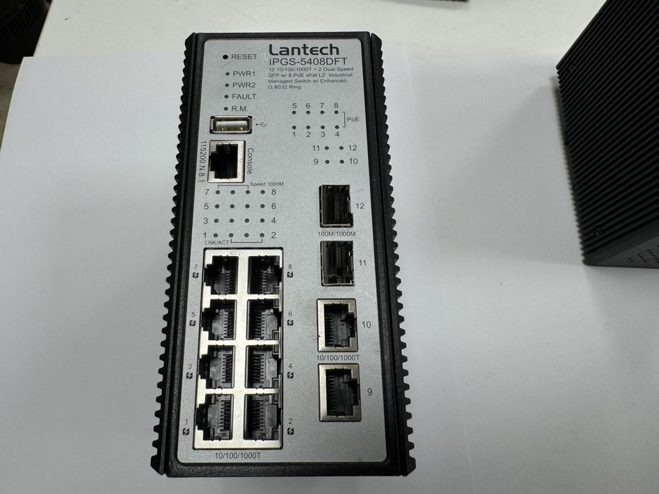 Switch gigabit industrial POE Lantech IPGS-5408DFT