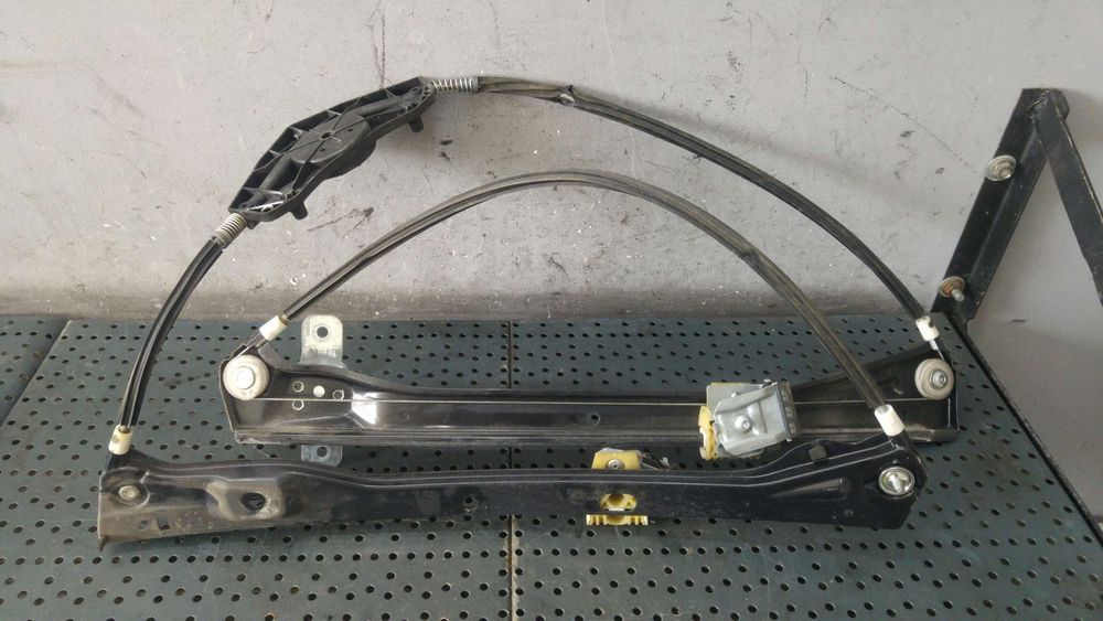 Macara geam stanga fata vw golf 5 1k1 994853109 118052h
