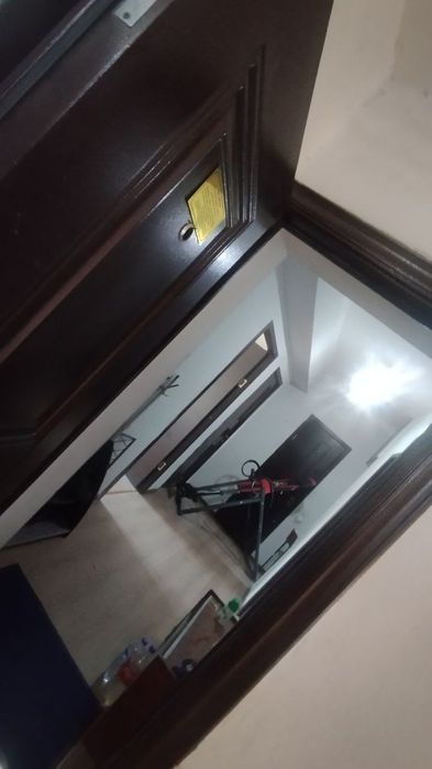 Bez Makler Kvartira Metroni oldida kvartira Bollarga