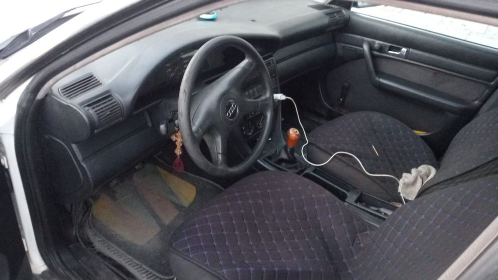 Продам Ауди 100с4