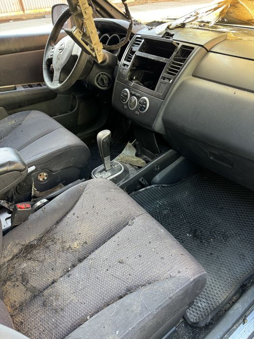 Разбор ниссан тиида европеец