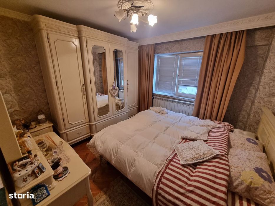 Faleza nord unirii-  apartament 4 camere decomandat